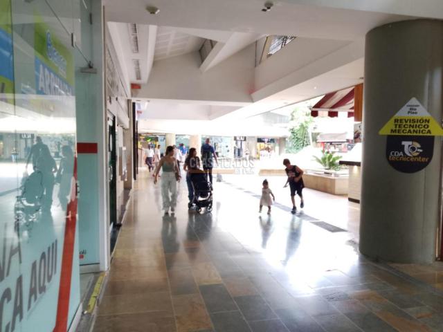 Locales y Bodegas, Venta en Multicentro