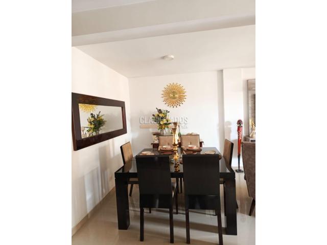 Casas, Venta en Valle del Lili