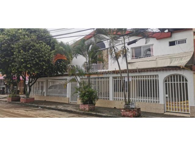 Casas, Venta en Primero de Mayo