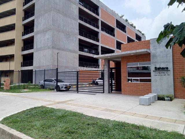 Apartamentos, Venta en Ciudad Melendez