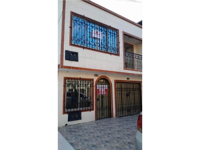 Casas, Alquiler en Cristóbal Colón