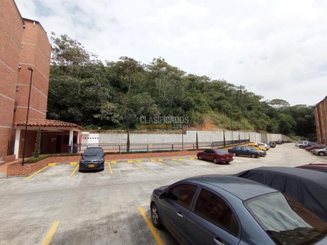 Apartamentos, Venta en Meléndez