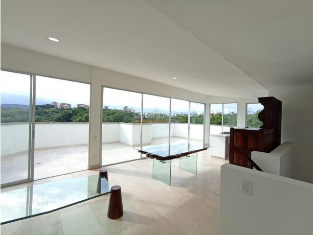 Apartamentos, Venta en Ciudad Jardín