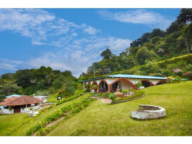 Fincas y Casas Campestres, Venta en La Elvira