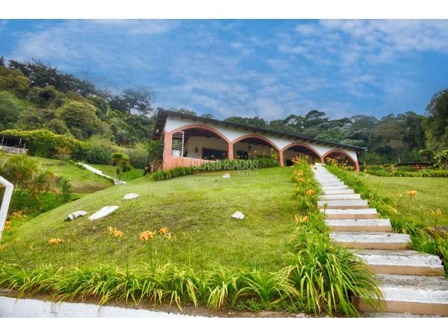 Fincas y Casas Campestres, Venta en La Elvira