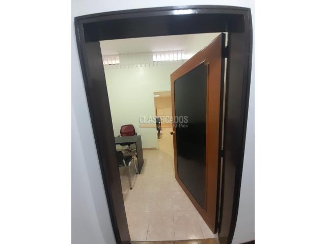 Oficinas y Consultorios, Alquiler en Bogotá