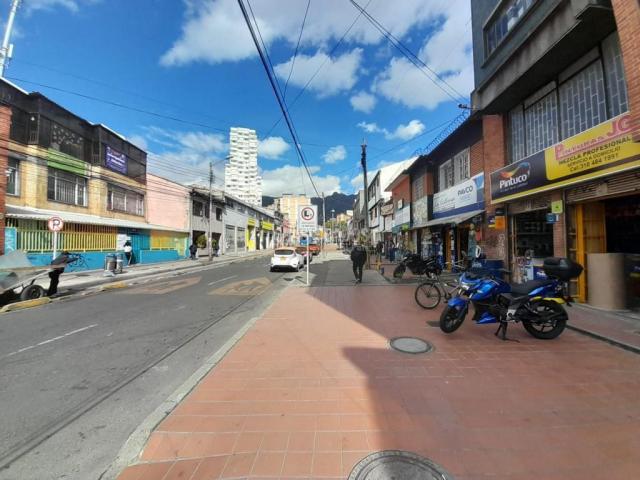 Oficinas y Consultorios, Alquiler en Bogotá