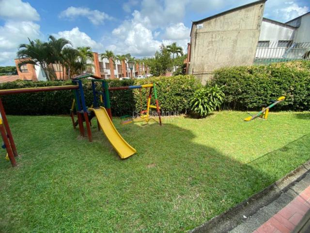 Apartamentos, Venta en Pereira