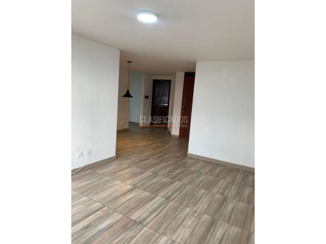 Apartamentos, Venta en Pereira