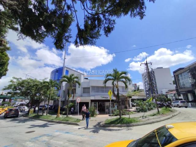 Oficinas y Consultorios, Alquiler en Pereira
