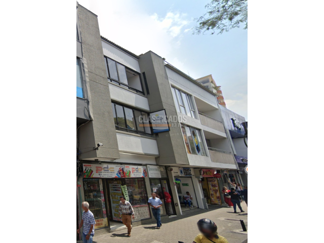 Oficinas y Consultorios, Venta en Pereira