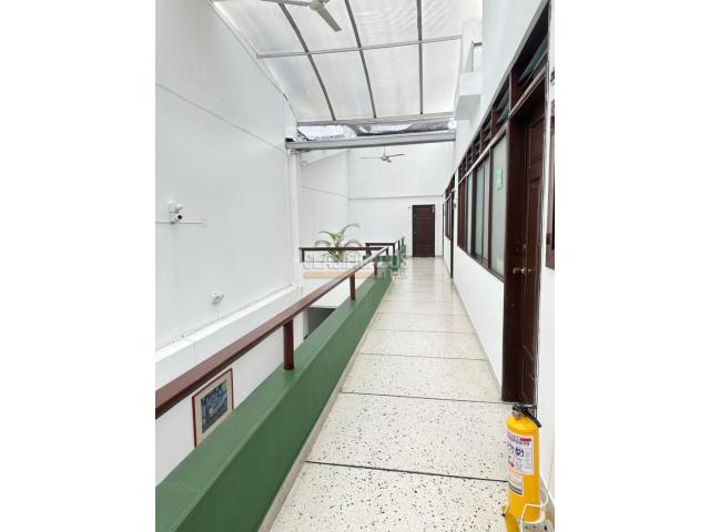 Oficinas y Consultorios, Venta en Pereira