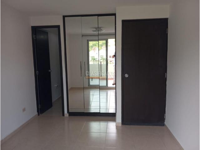 Apartamentos, Venta en Pereira