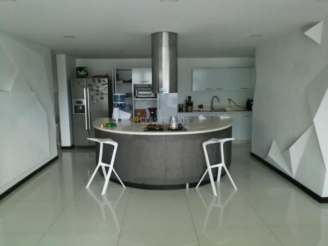 Apartamentos, Venta en Pereira