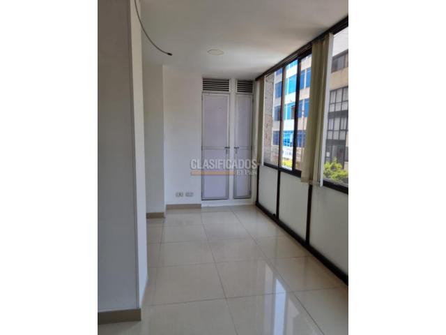 Oficinas y Consultorios, Venta en Pereira