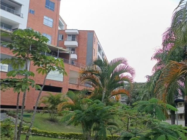 Apartamentos, Venta en Cristales