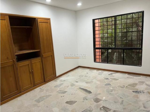 Apartamentos, Venta en Santa Teresita