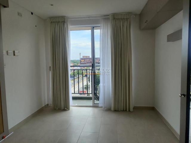 Apartaestudios, Alquiler en La Flora