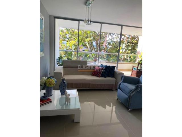 Apartamentos, Venta en Pance