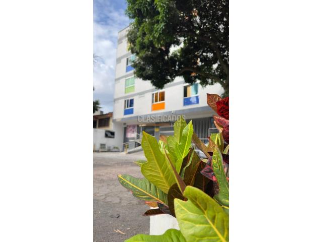 Apartaestudios, Alquiler en El Refugio