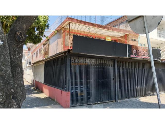 Casas, Venta en Prados de Oriente