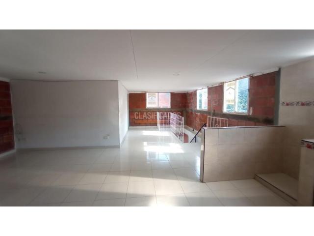 Apartamentos, Alquiler en Los Robles