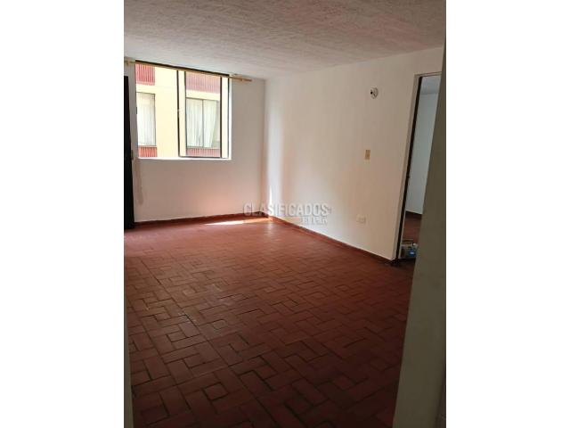 Apartamentos, Venta en Puente del Comercio