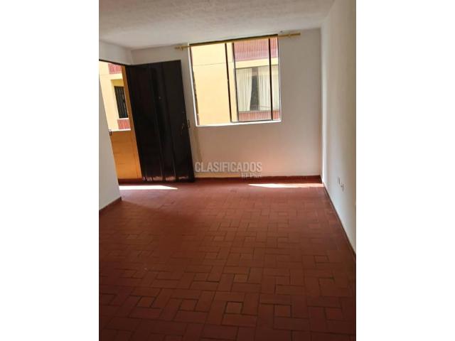 Apartamentos, Venta en Puente del Comercio