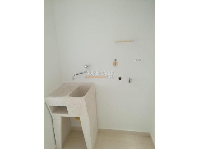 Apartamentos, Venta en Pereira