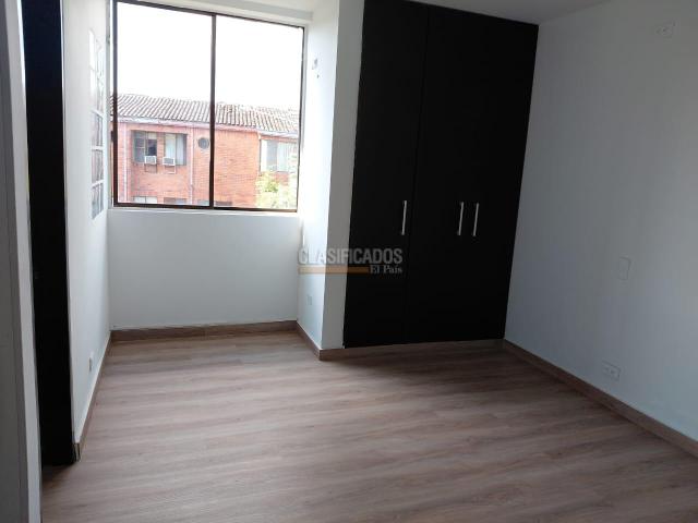 Apartamentos, Venta en Santa Anita