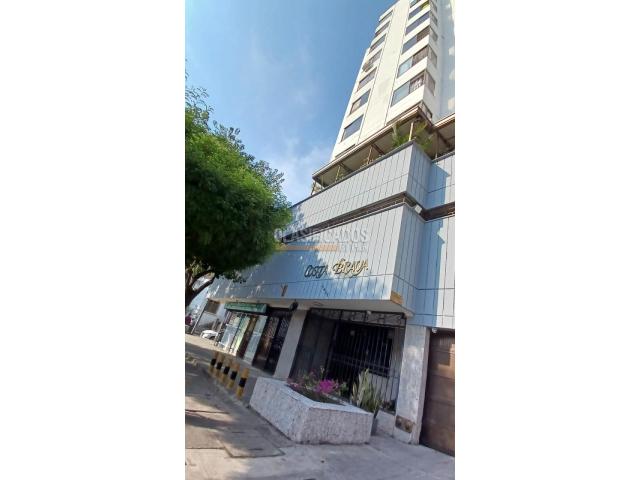 Apartaestudios, Alquiler en Granada