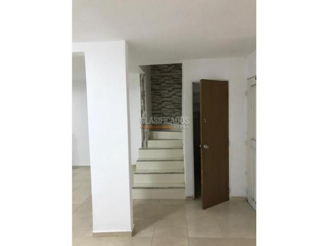 Casas, Venta en Ciudad 2.000