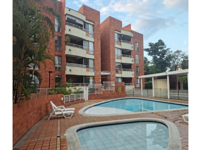 Apartamentos, Venta en Ciudad Jardín