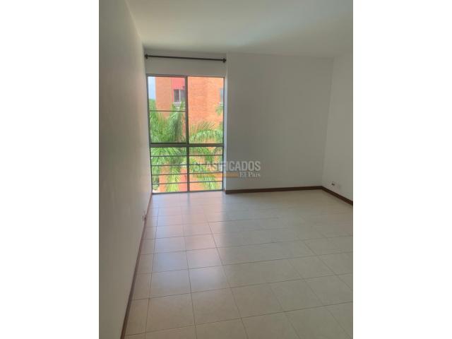 Apartamentos, Alquiler en Ciudad Jardín