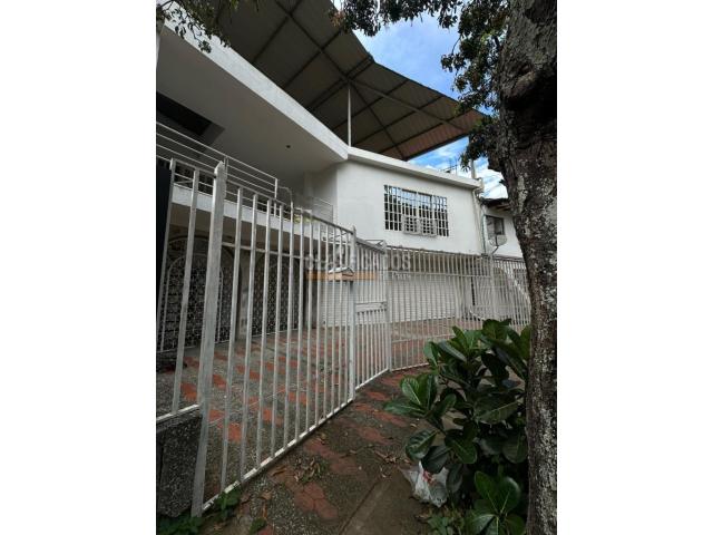 Casas, Venta en El Limonar