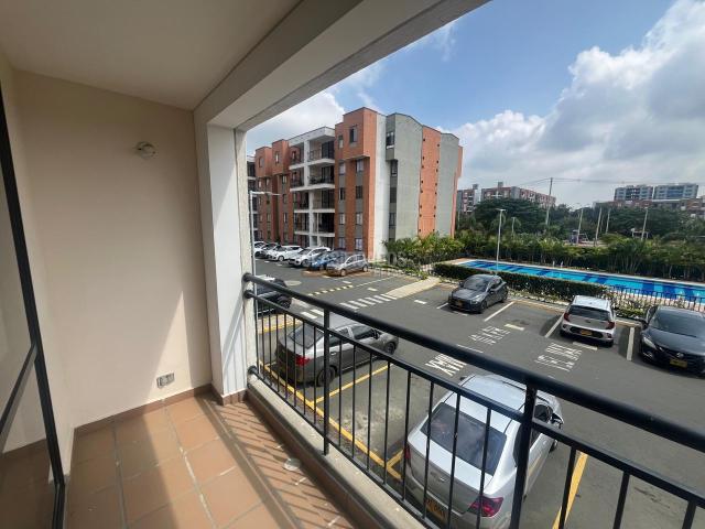 Apartamentos, Alquiler en Ciudad Melendez