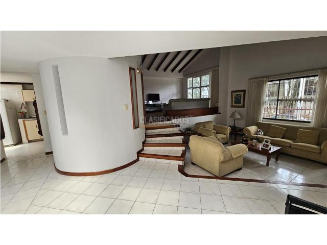 Casas, Venta en El Bosque