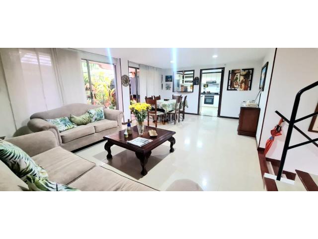 Casas, Venta en Cristales