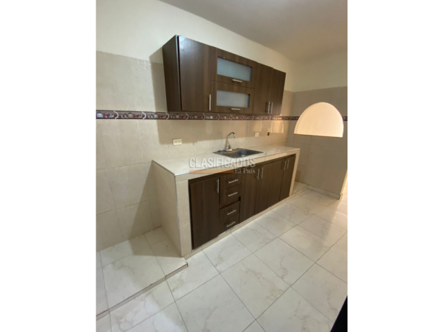 Apartamentos, Alquiler en Las Granjas