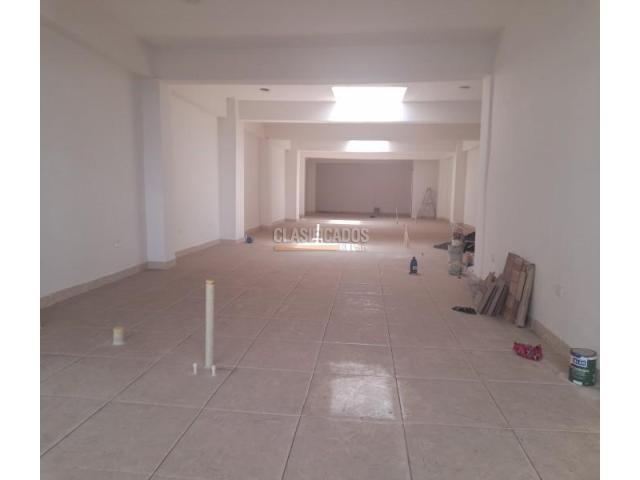 Locales y Bodegas, Venta en Saavedra Galindo