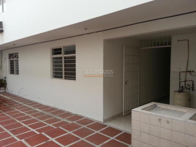 Casas, Venta en Prados del Norte