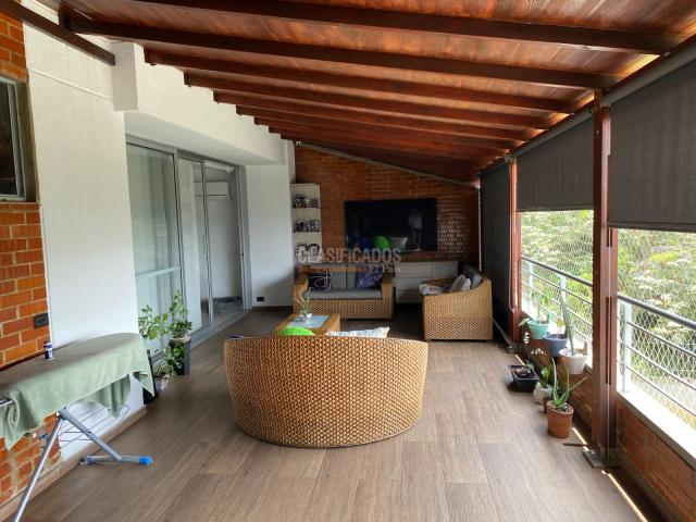 Apartamentos, Venta en Cerro Cristales