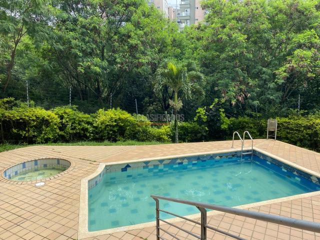 Apartamentos, Venta en Cerro Cristales