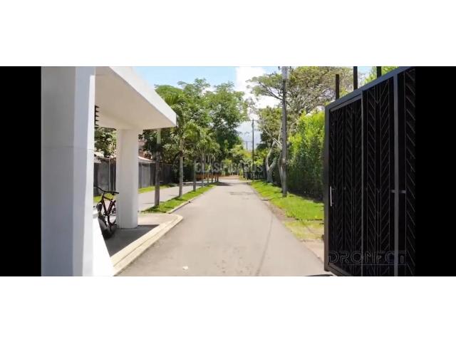 Lotes, Venta en Pance