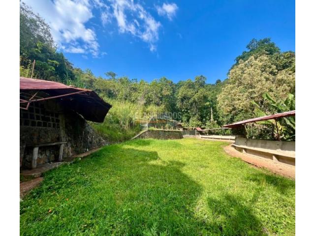 Casas, Venta en Yumbo