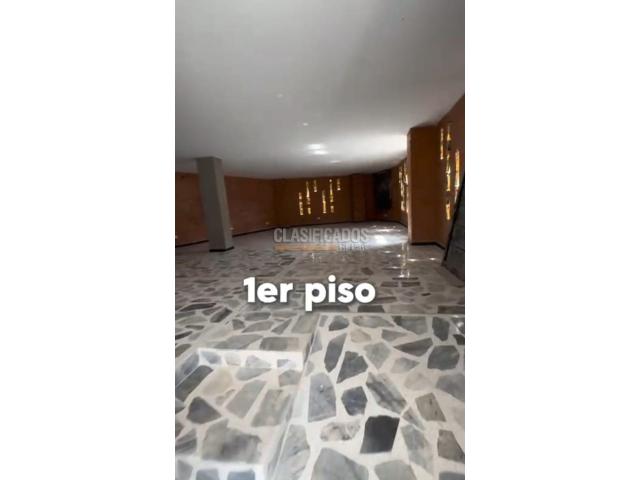 Edificios, Venta en Alameda