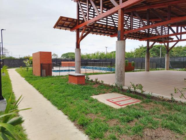 Apartamentos, Venta en Ciudad Pacifica