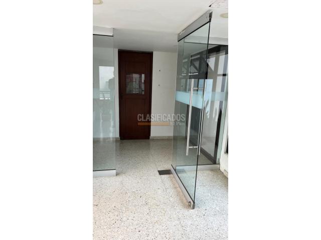 Oficinas y Consultorios, Alquiler en Santa Mónica Norte