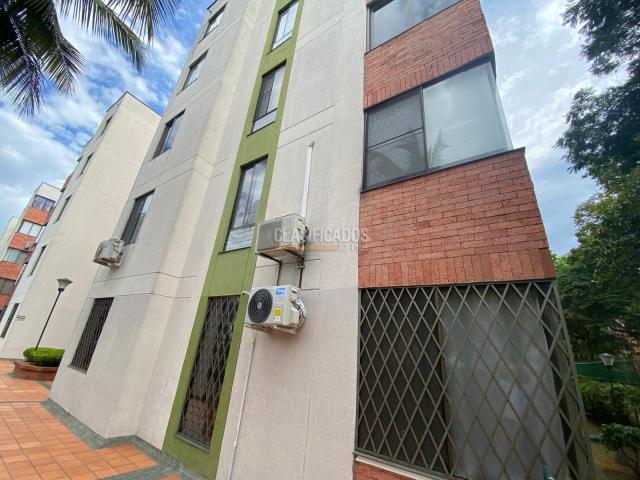 Apartamentos, Venta en Prados del Norte