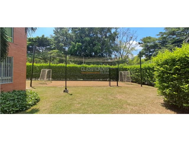 Apartamentos, Venta en Valle del Lili